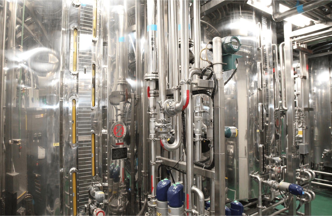 多種類の豆乳生産が可能な独自の調合設備