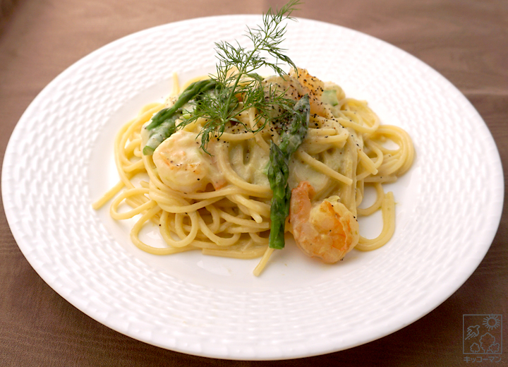 アスパラの豆乳クリームパスタ