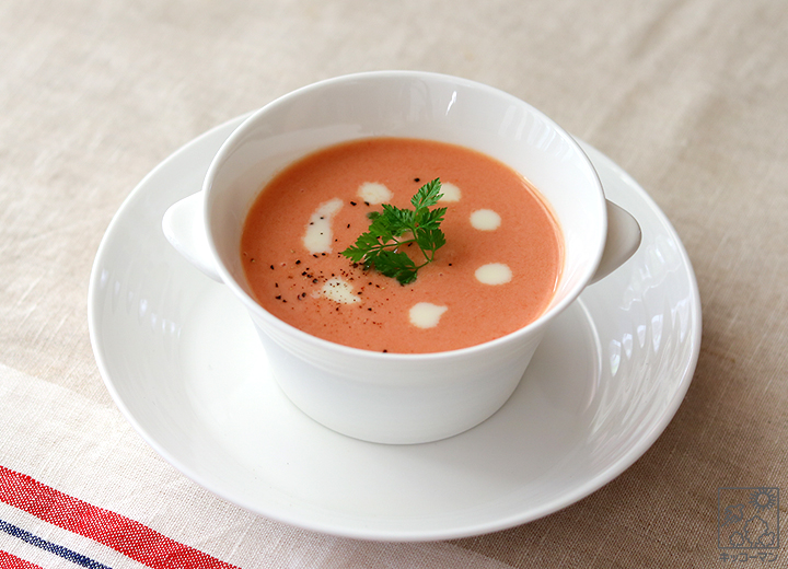 混ぜるだけ！豆乳トマトスープ